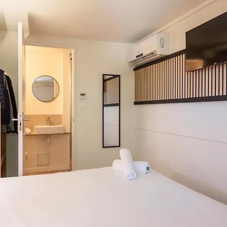 Premiere Classe Toulon לה סיין סור-מר