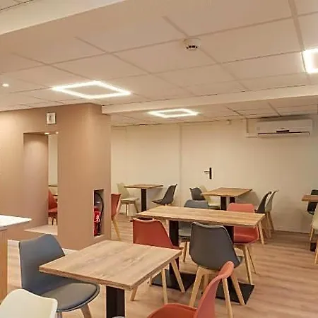 Premiere Classe Toulon 라센느쉬르메르