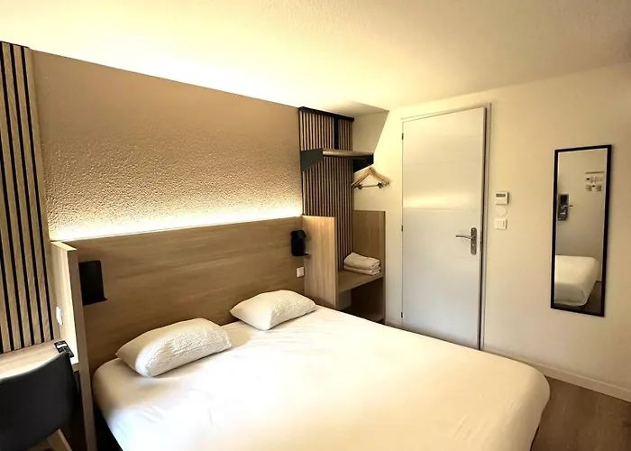Premiere Classe Toulon * 라센느쉬르메르